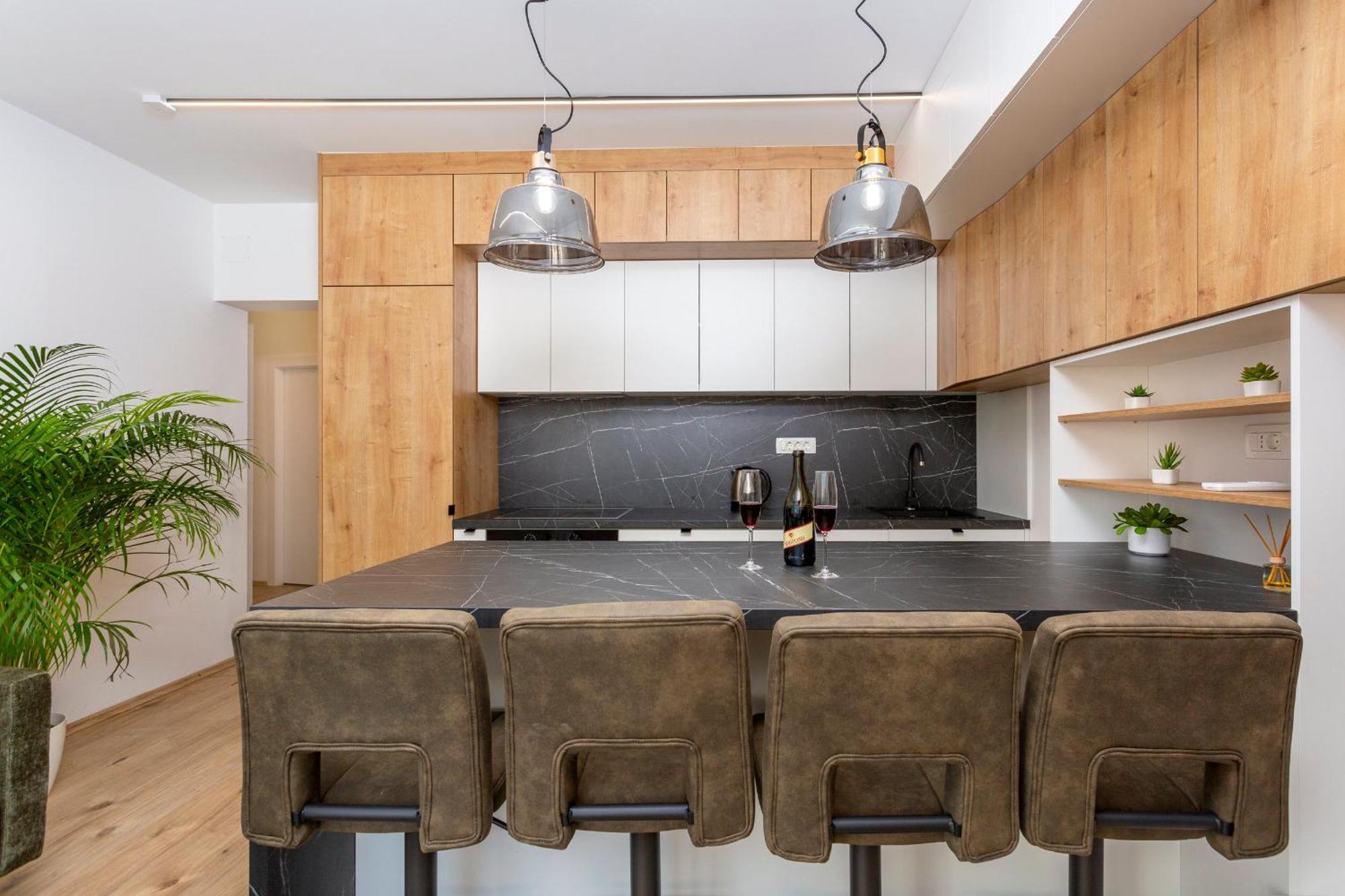 Brand New Apartment Close To The Beach, City Center And University Of Rijeka - Apartment Karlo Екстериор снимка