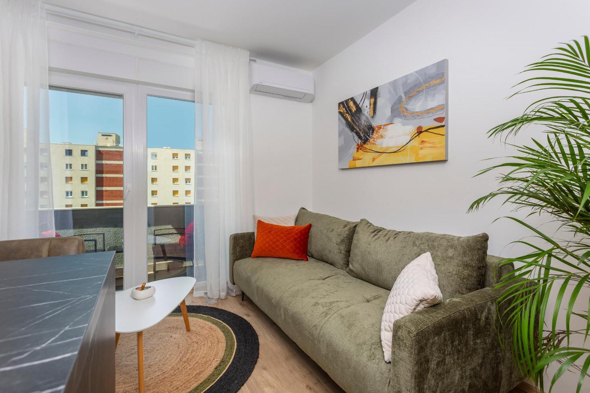 Brand New Apartment Close To The Beach, City Center And University Of Rijeka - Apartment Karlo Екстериор снимка