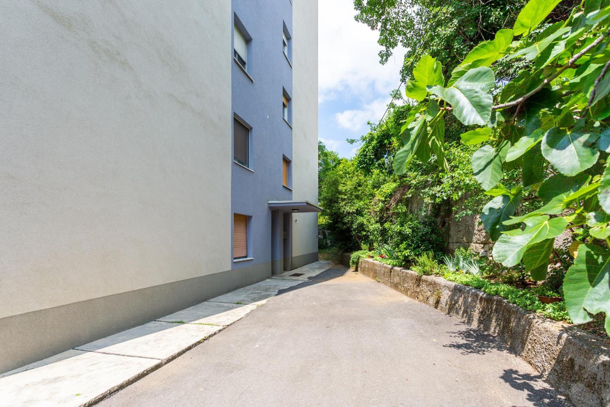 Brand New Apartment Close To The Beach, City Center And University Of Rijeka - Apartment Karlo Екстериор снимка